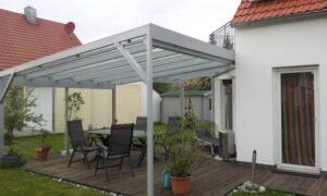 Freistehende Terrassenüberdachung